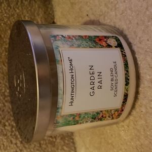 Huntington Home Garden Rain Soy Blend Scented Candle